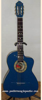 Guitarra económica modelo GTE con curva de Paracho Vista 5